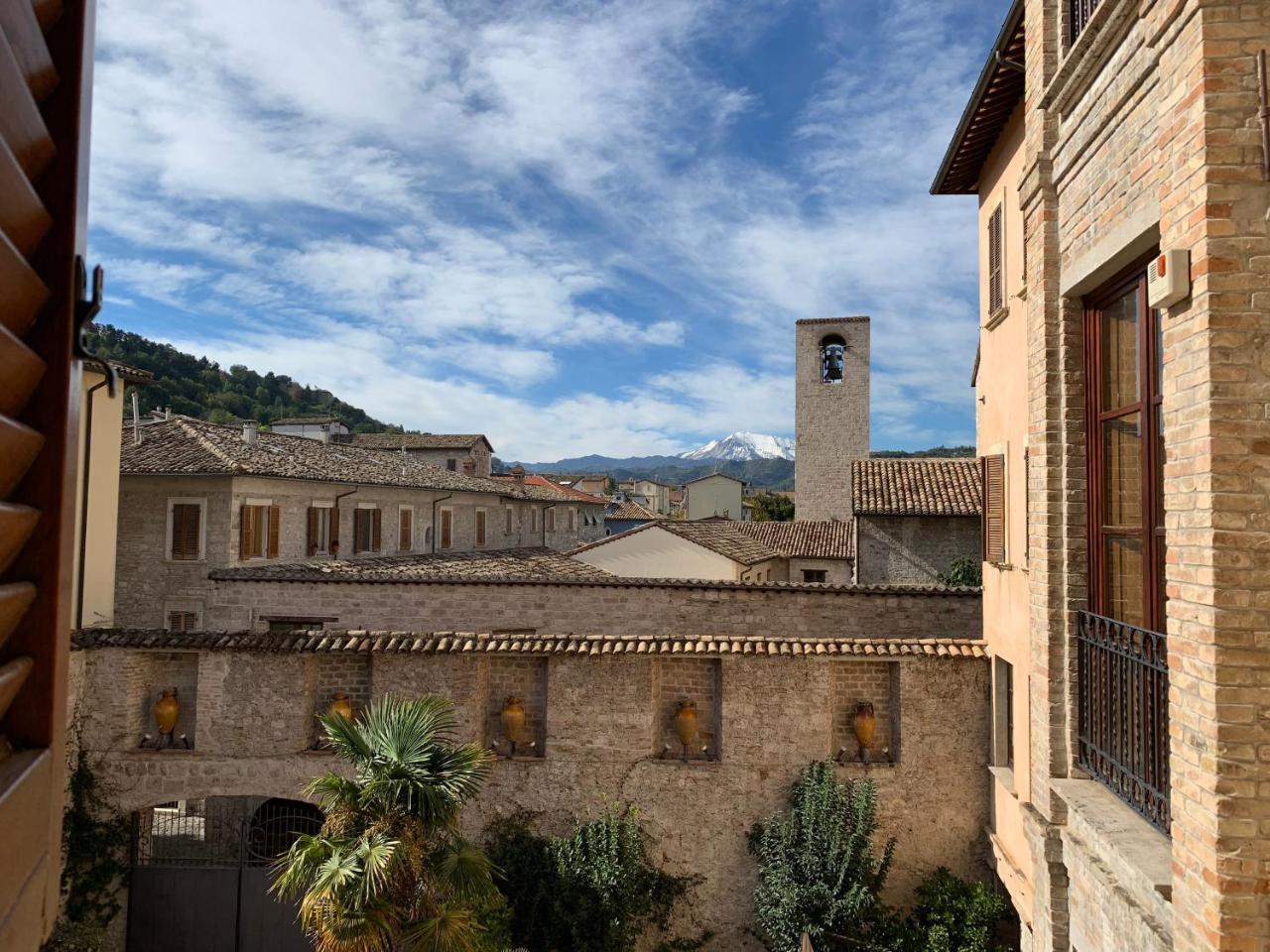 Hotel&Residenza 100 Torri Ascoli Piceno Exterior foto